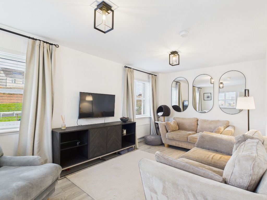 Causeypike Drive, Jackton, East Kilbride, G75