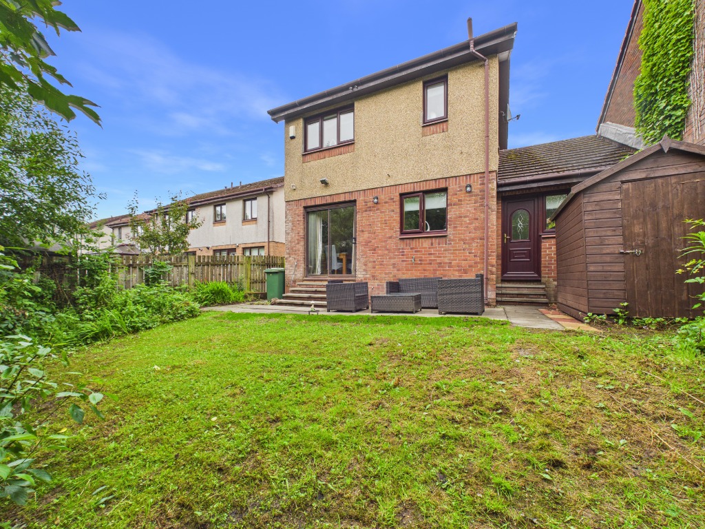MacLean Place, Stewartfield, East Kilbride, G74